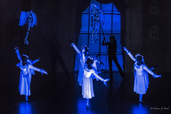 2013 Ghosts by The Griffin Ballet Theatre