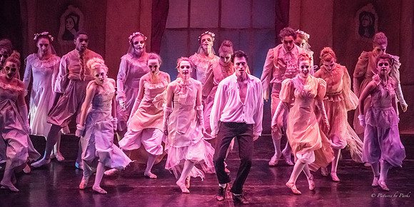 2013 Ghosts by The Griffin Ballet Theatre