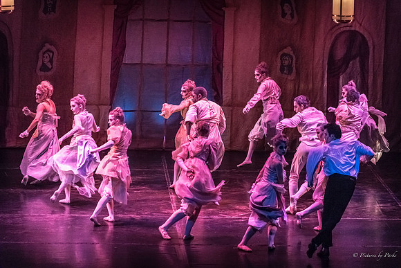 2013 Ghosts by The Griffin Ballet Theatre