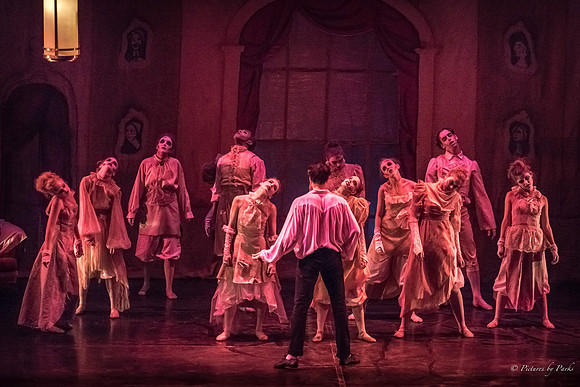 2013 Ghosts by The Griffin Ballet Theatre
