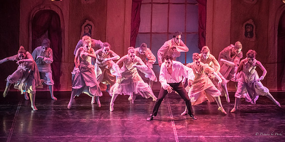 2013 Ghosts by The Griffin Ballet Theatre