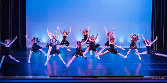 2013 Ghosts by The Griffin Ballet Theatre