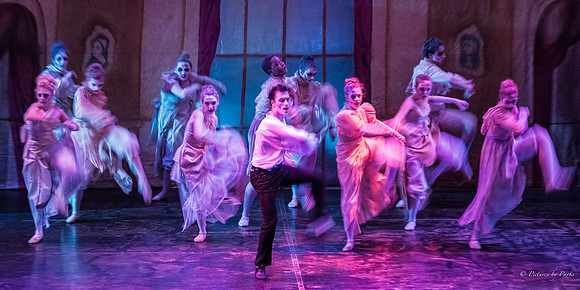 2013 Ghosts by The Griffin Ballet Theatre