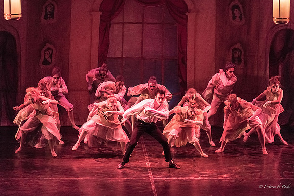2013 Ghosts by The Griffin Ballet Theatre