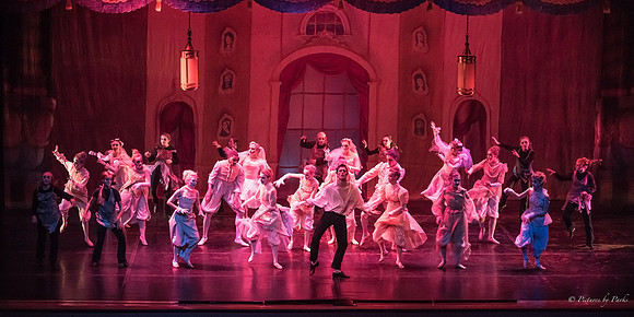 2013 Ghosts by The Griffin Ballet Theatre