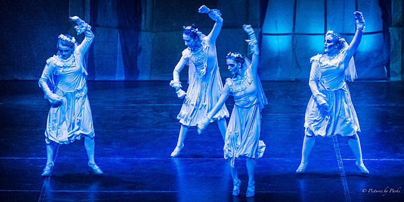 2013 Ghosts by The Griffin Ballet Theatre