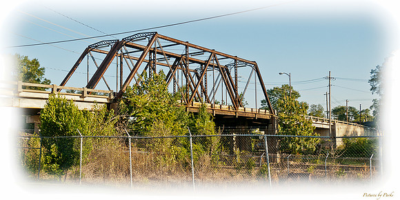 6th St Bridge & Train 081511