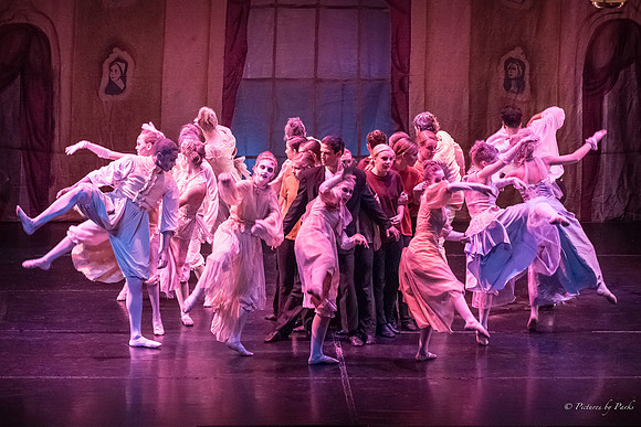 2013 Ghosts by The Griffin Ballet Theatre