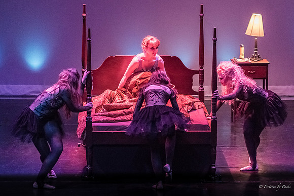 2013 Ghosts by The Griffin Ballet Theatre