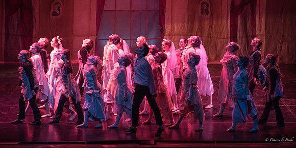 2013 Ghosts by The Griffin Ballet Theatre