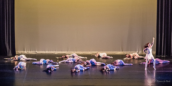 2013 Ghosts by The Griffin Ballet Theatre