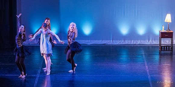 2013 Ghosts by The Griffin Ballet Theatre