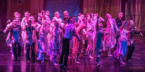 2013 Ghosts by The Griffin Ballet Theatre