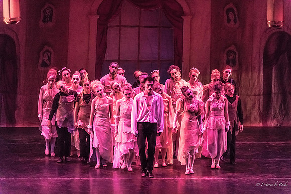 2013 Ghosts by The Griffin Ballet Theatre