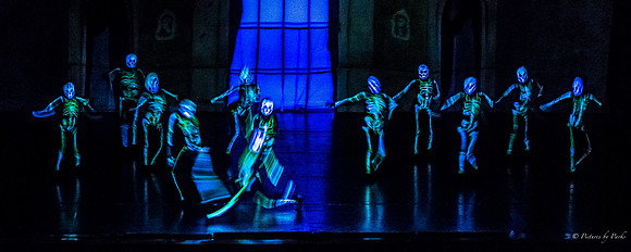 2013 Ghosts by The Griffin Ballet Theatre