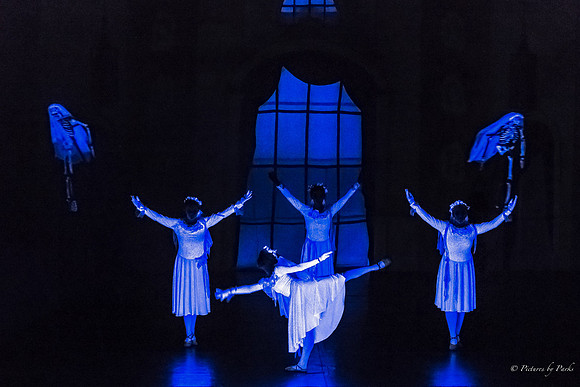 2013 Ghosts by The Griffin Ballet Theatre