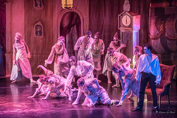 2013 Ghosts by The Griffin Ballet Theatre