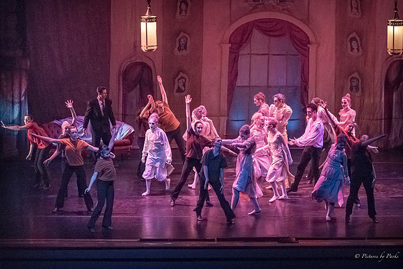 2013 Ghosts by The Griffin Ballet Theatre