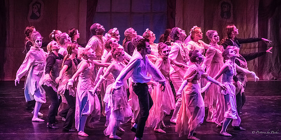 2013 Ghosts by The Griffin Ballet Theatre