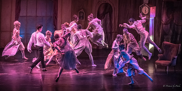 2013 Ghosts by The Griffin Ballet Theatre