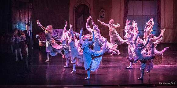 2013 Ghosts by The Griffin Ballet Theatre