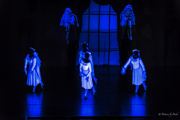 2013 Ghosts by The Griffin Ballet Theatre
