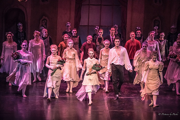2013 Ghosts by The Griffin Ballet Theatre