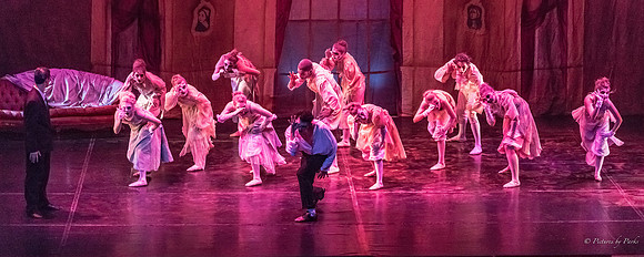 2013 Ghosts by The Griffin Ballet Theatre