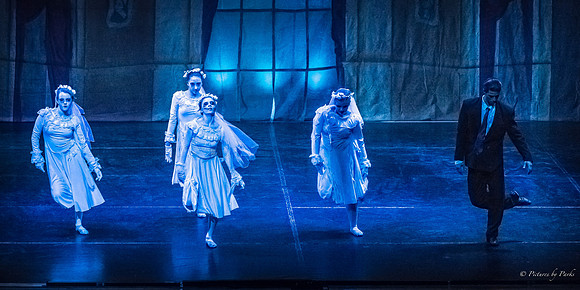 2013 Ghosts by The Griffin Ballet Theatre