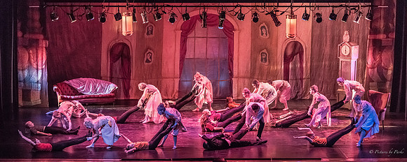2013 Ghosts by The Griffin Ballet Theatre