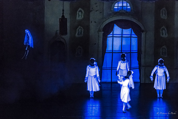 2013 Ghosts by The Griffin Ballet Theatre