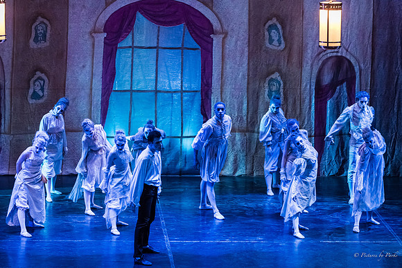 2013 Ghosts by The Griffin Ballet Theatre