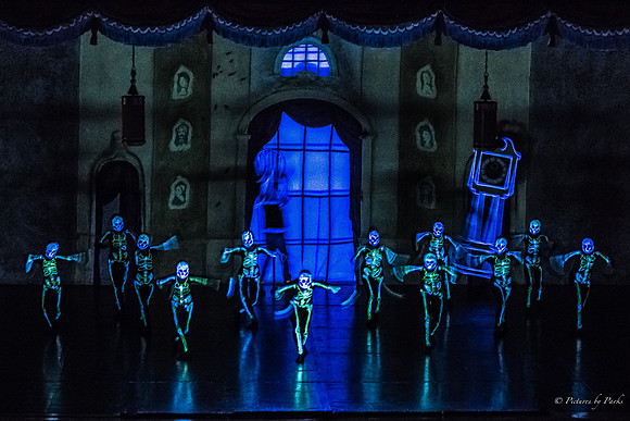 2013 Ghosts by The Griffin Ballet Theatre