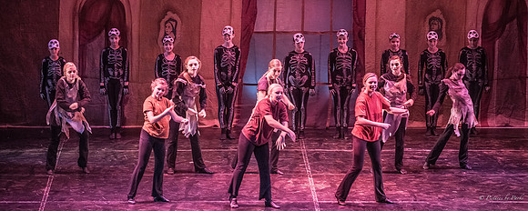 2013 Ghosts by The Griffin Ballet Theatre
