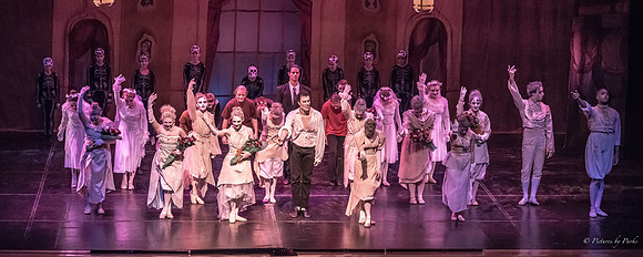 2013 Ghosts by The Griffin Ballet Theatre