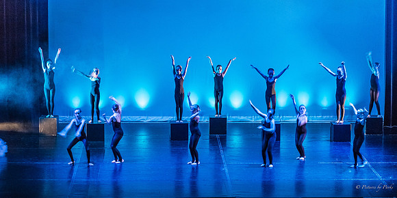 2013 Ghosts by The Griffin Ballet Theatre