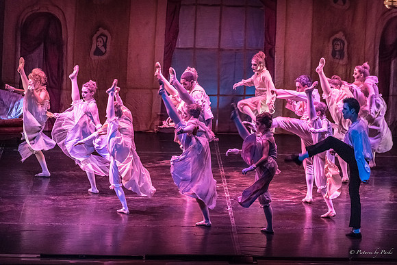 2013 Ghosts by The Griffin Ballet Theatre